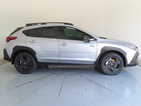 New 2026 Subaru Crosstrek 2.5i Sport AWD/4WD image 2