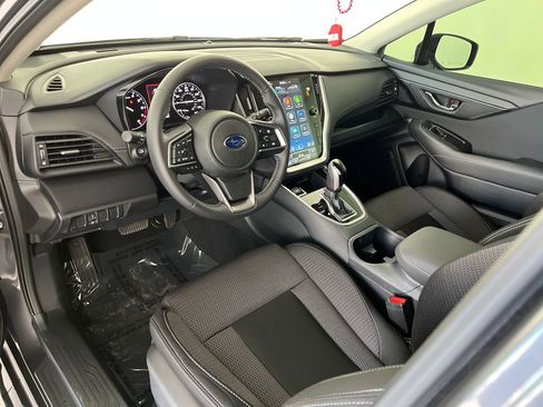 Used 2025 Subaru Outback Premium w/ Popular Package #1A image 19