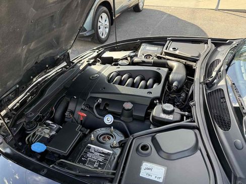 Used 2006 Jaguar XK8 Convertible image 23