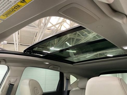 Used 2025 Acura RDX w/ Technology Package image 29