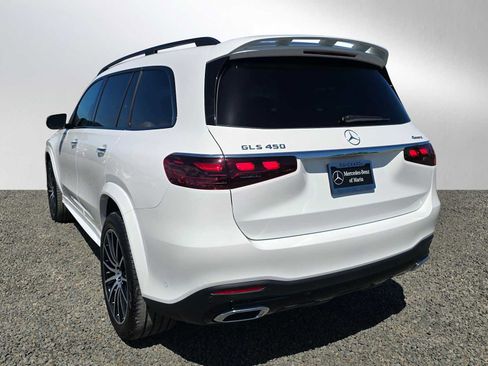 Used 2026 Mercedes-Benz GLS 450 4MATIC image 6