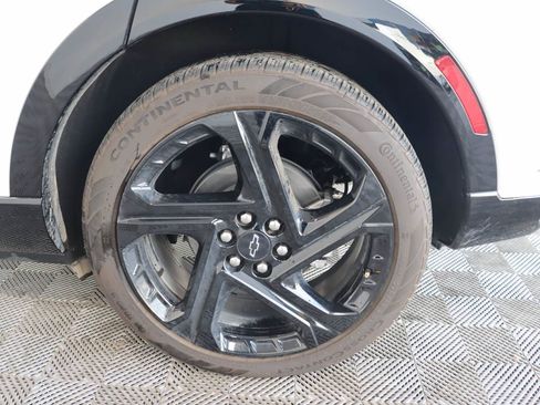 Used 2024 Chevrolet Equinox EV RS FWD image 17