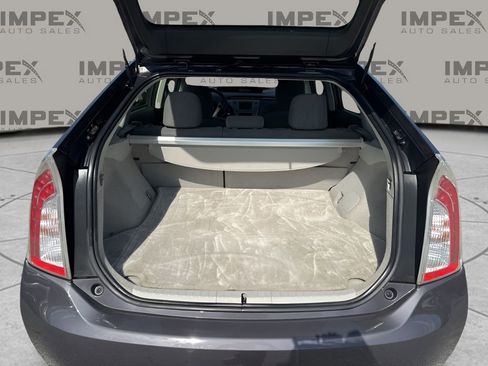 Used 2014 Toyota Prius Three image 27