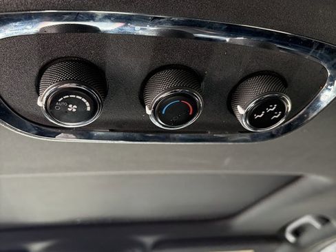 Used 2016 Dodge Durango R/T w/ Trailer Tow Group IV image 28