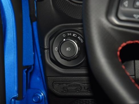 Used 2024 Jeep Wrangler Unlimited Rubicon 392 image 37