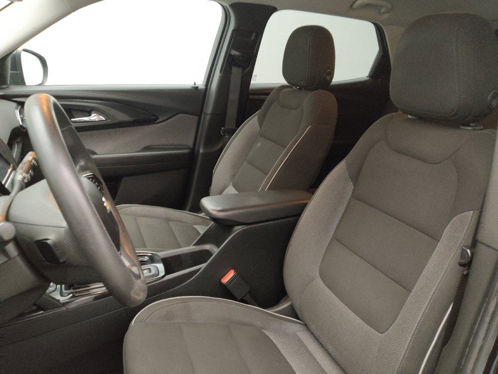 Used 2021 Chevrolet TrailBlazer LT w/ Convenience Package FWD image 17