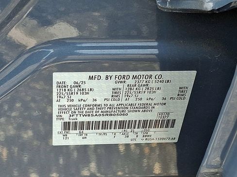 Certified 2025 Ford Maverick Lariat w/ 4K Tow Package AWD/4WD image 27