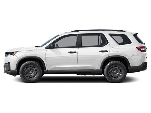 New 2026 Honda Pilot TrailSport image 23