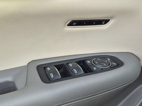 Used 2022 Cadillac XT5 Premium Luxury FWD image 21