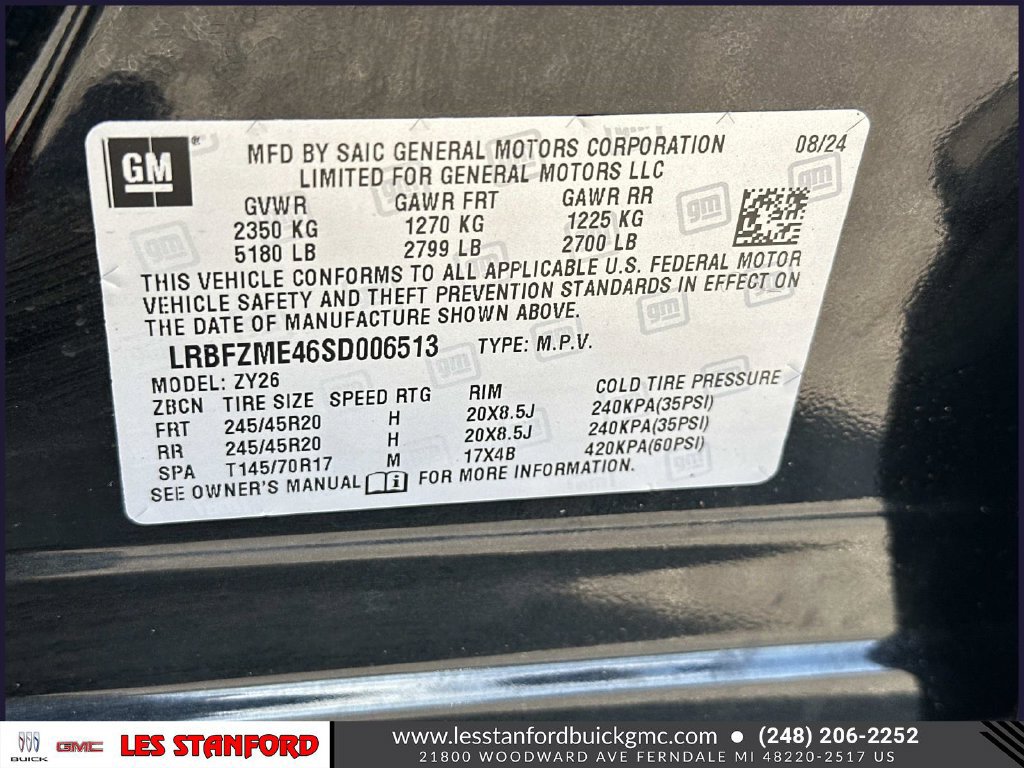 Used 2025 Buick Envision Avenir AWD/4WD image 19