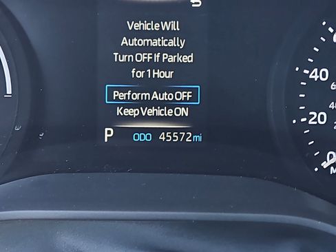 Used 2021 Toyota Sienna XLE image 21