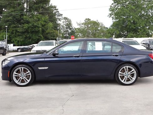 Used 2015 BMW 750Li RWD image 4