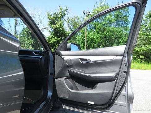 Used 2019 INFINITI QX50 Luxe AWD/4WD image 12