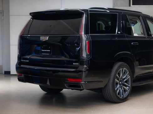 Used 2024 Cadillac Escalade Sport Platinum w/ Heavy-Duty Trailer Package image 20