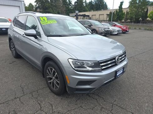 Used 2019 Volkswagen Tiguan SE AWD/4WD image 5