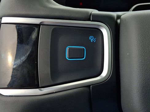 Used 2025 Ford Expedition Active image 23