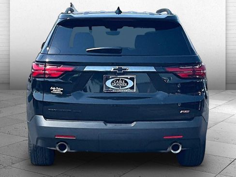 Used 2023 Chevrolet Traverse RS AWD/4WD image 3
