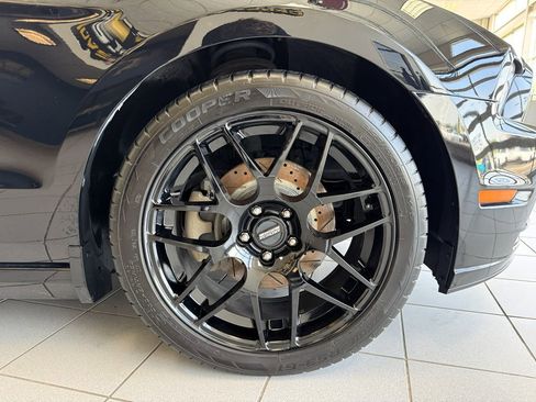 Used 2013 Ford Mustang GT image 57