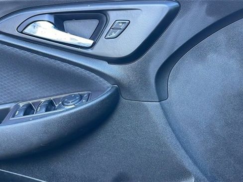 Used 2022 Chevrolet Malibu LT image 27