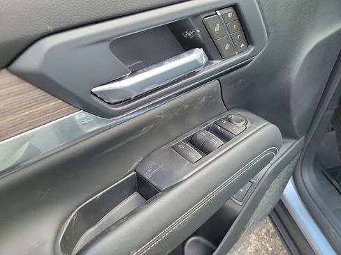 New 2026 GMC Terrain Denali w/ LPO, Floor Liner Package image 20