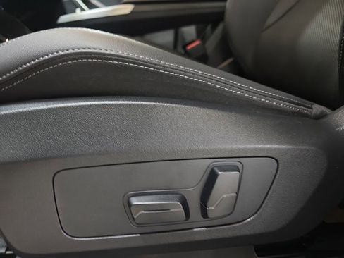 Used 2025 BMW X1 xDrive28i w/ Convenience Package image 27