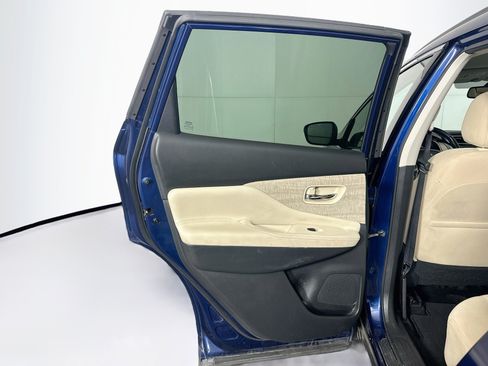 Used 2021 Nissan Murano SV FWD image 25