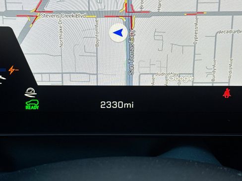Used 2026 Chevrolet Equinox EV LT FWD image 3