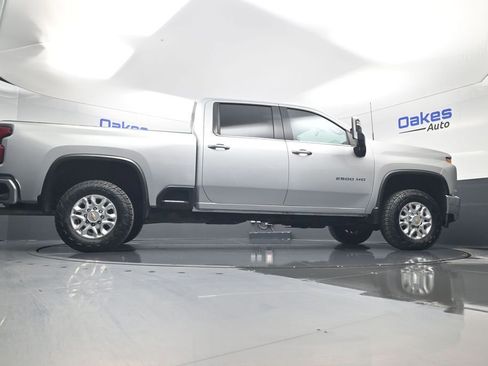 Used 2022 Chevrolet Silverado 2500 LTZ AWD/4WD image 46