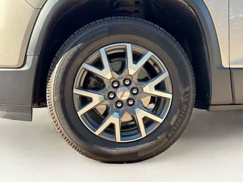 Used 2022 GMC Acadia SLE w/ Driver Convenience Package AWD/4WD image 35
