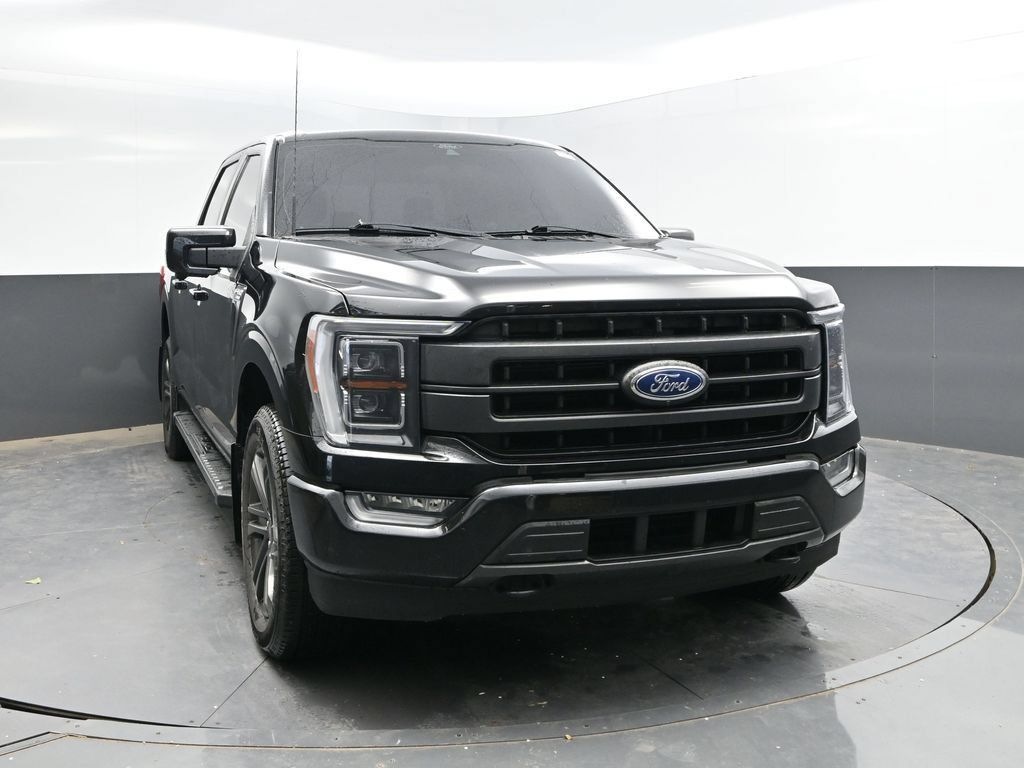 Used 2021 Ford F150 Lariat w/ Equipment Group 502A High AWD/4WD image 4