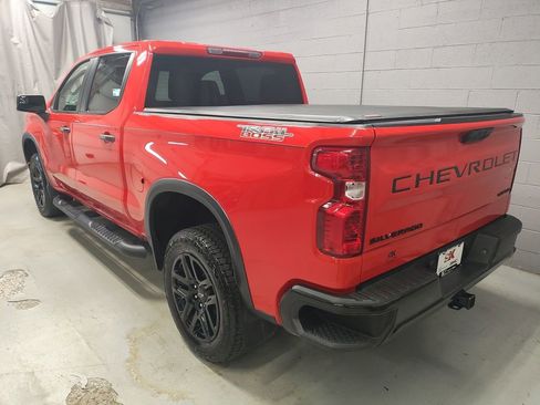 Used 2024 Chevrolet Silverado 1500 Custom Trail Boss w/ Turbomax Blackout Package AWD/4WD image 19