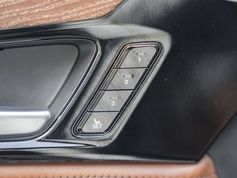 Used 2025 Acura MDX SH-AWD w/ Advance Package image 43