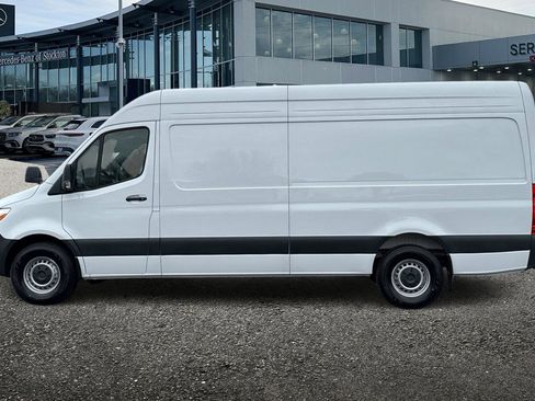 New 2026 Mercedes-Benz Sprinter 2500 image 7