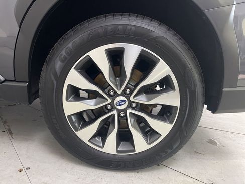 Used 2023 Subaru Outback Limited image 15