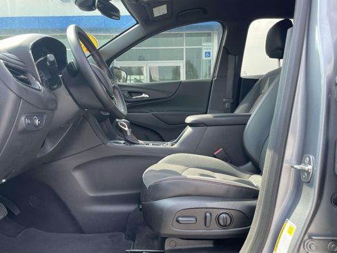 Used 2024 Chevrolet Equinox RS FWD image 14