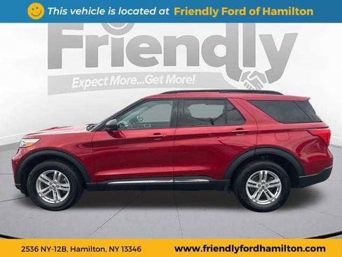 Used 2022 Ford Explorer XLT image 9