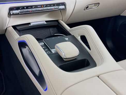 New 2026 Mercedes-Benz GLE 450e 4MATIC image 5