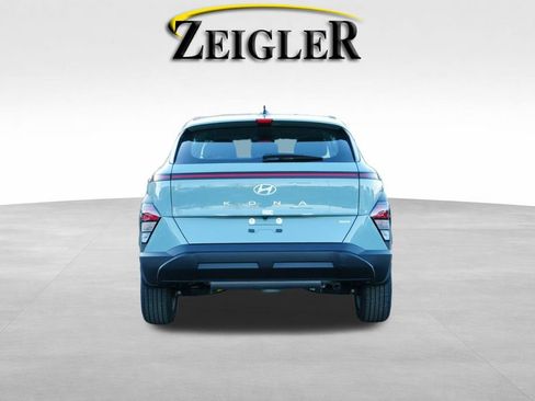 New 2026 Hyundai Kona SE image 6