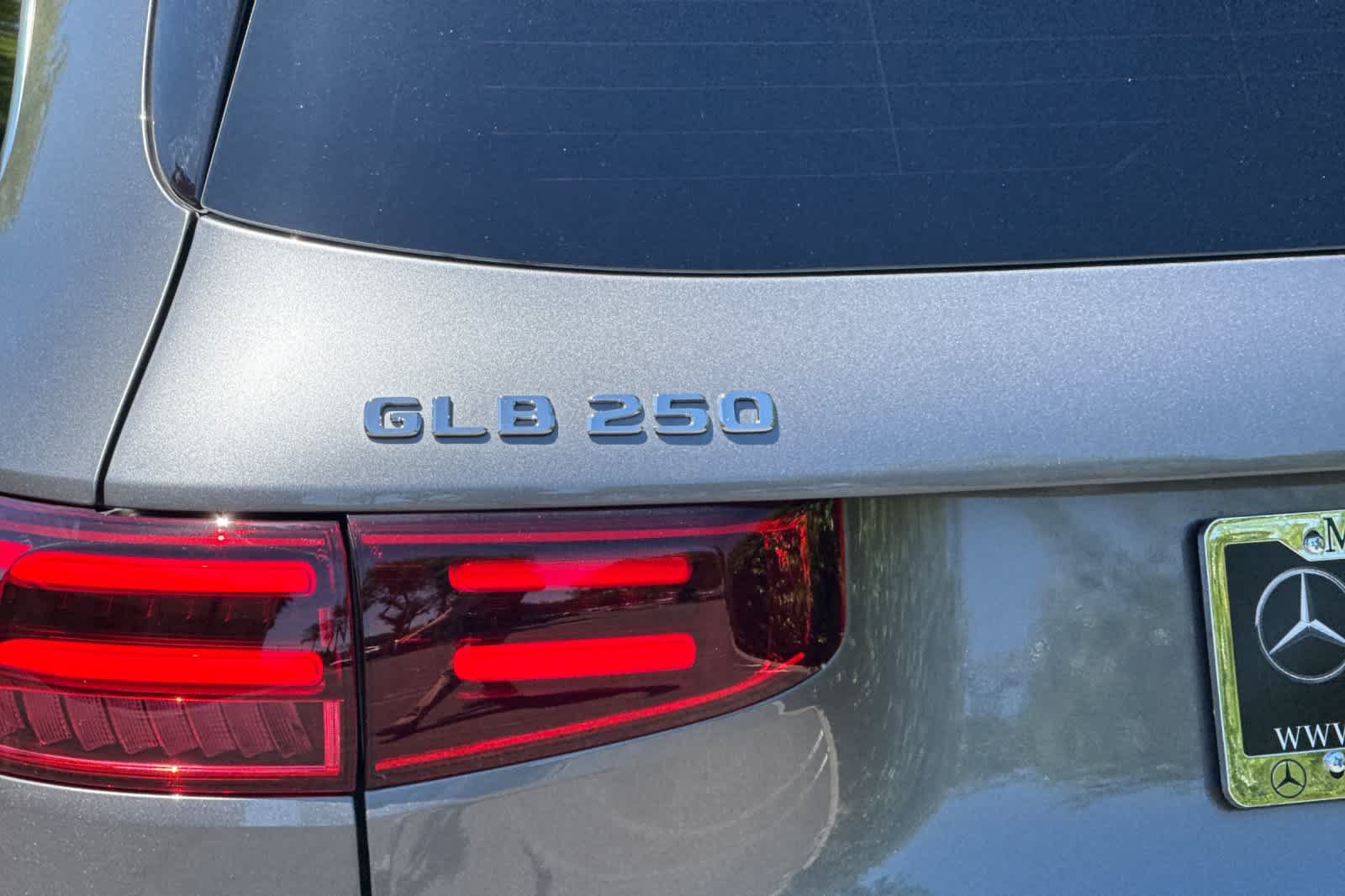 Certified 2026 Mercedes-Benz GLB 250 image 25