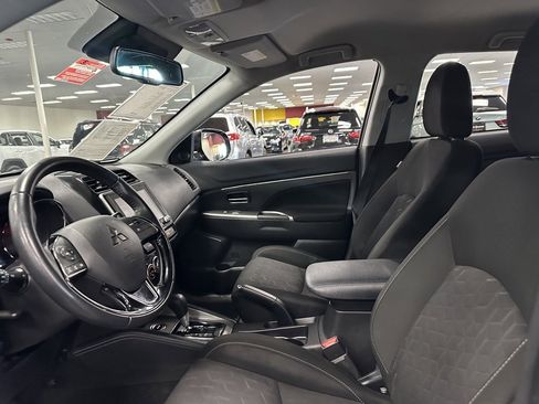 Used 2020 Mitsubishi Outlander Sport SE image 15