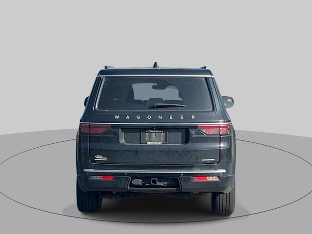 Used 2023 Jeep Wagoneer Series III w/ Preferred Equipment Group AWD/4WD image 3