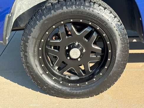 Used 2015 RAM 1500 Lone Star AWD/4WD image 9