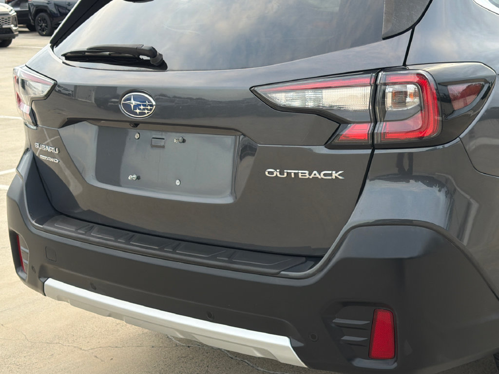 Used 2020 Subaru Outback Limited w/ Tech Package 2 AWD/4WD image 5