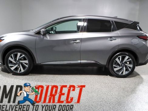 Used 2023 Nissan Murano SL w/ SL Moonroof Package image 10