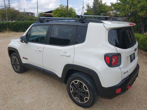 Used 2017 Jeep Renegade Trailhawk w/ Popular Equipment Group image 14