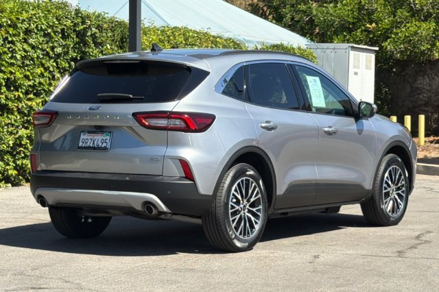 Used 2024 Ford Escape SE FWD image 4