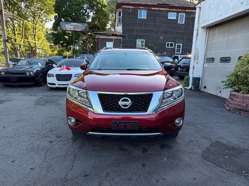 Used 2014 Nissan Pathfinder SL w/ Trailer Tow Package AWD/4WD image 14