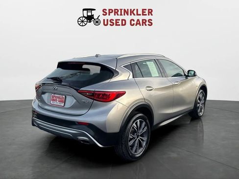 Used 2018 INFINITI QX30 Premium w/ Cargo Package image 6