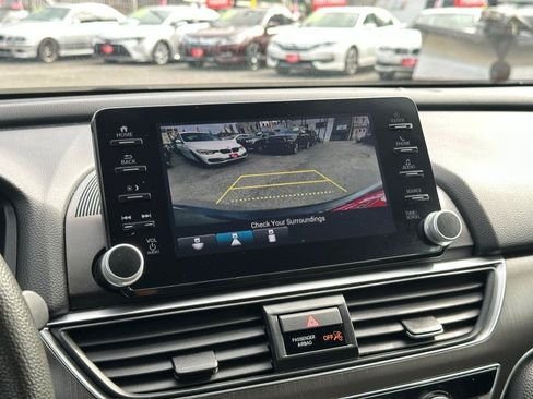 Used 2021 Honda Accord LX image 23