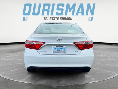 Used 2015 Toyota Camry LE FWD image 5